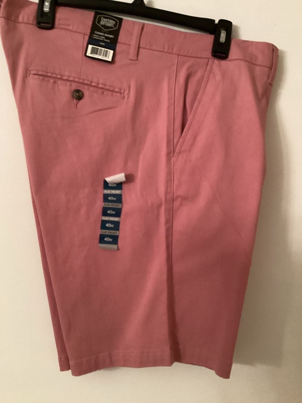 NEW!! Berkeley Jensen flat front chino shorts